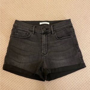 PacSun the shortie short size 26 in black